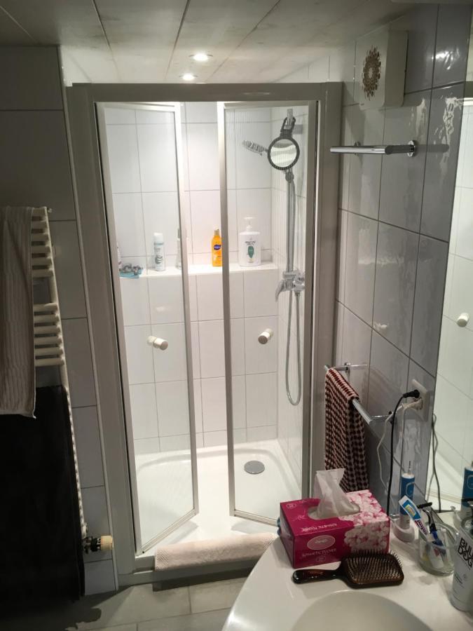 The Delicate Question Which Bed & Breakfast Schwyz Bagian luar foto